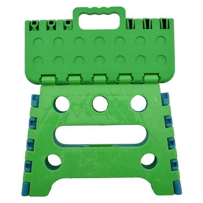 Табурети пластикові  / табурети складні