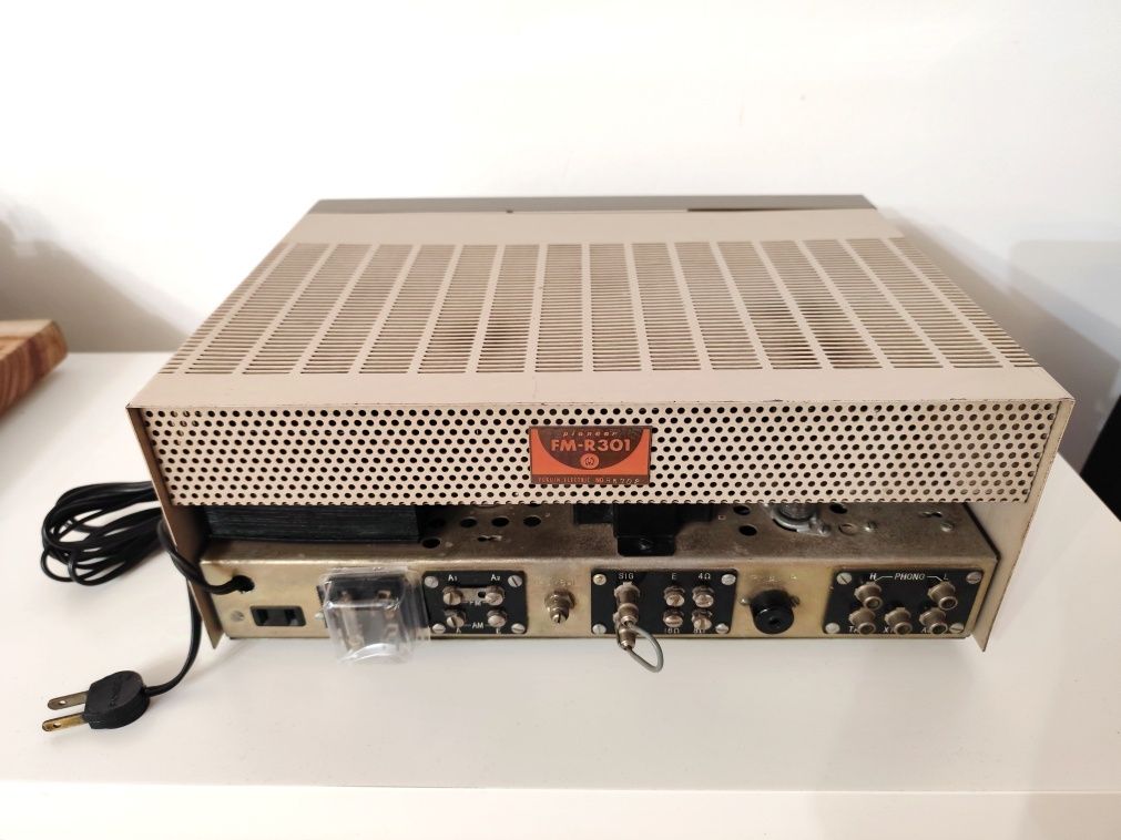 Pioneer FM-R301 Receptor a válvulas - 1958
