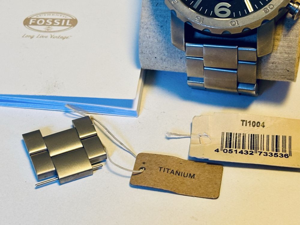 Zegarek męski Fossil Nate tytanowy model Ti1004 chronograph