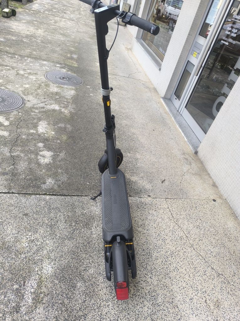 Trotinete Ninebot Kickscooter MAX G2