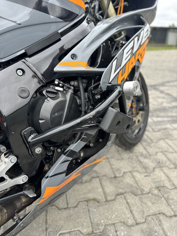 Yamaha R6 rj05 full stunt 2003 street zamiana