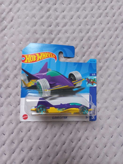 Pojazd Hot Wheels Cloud Cutter