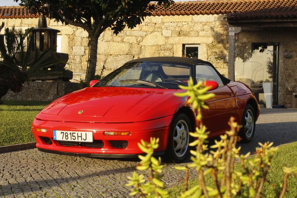 Lotus Elan