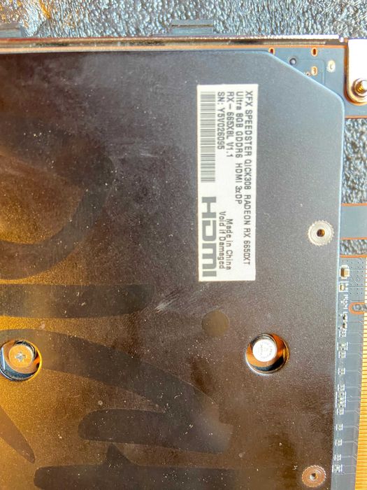 XFX RX6650XT 8GB comprei há 2 anos nunca deu problemas