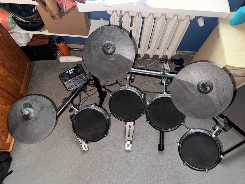 Perkusja elektroniczna Alesis Turbo Mesh Kit – sprawna, gotowa do gry!