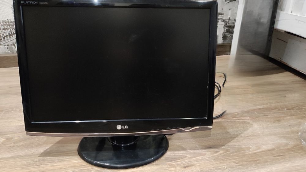 Монітор LG Flatron W2254TQ-PF