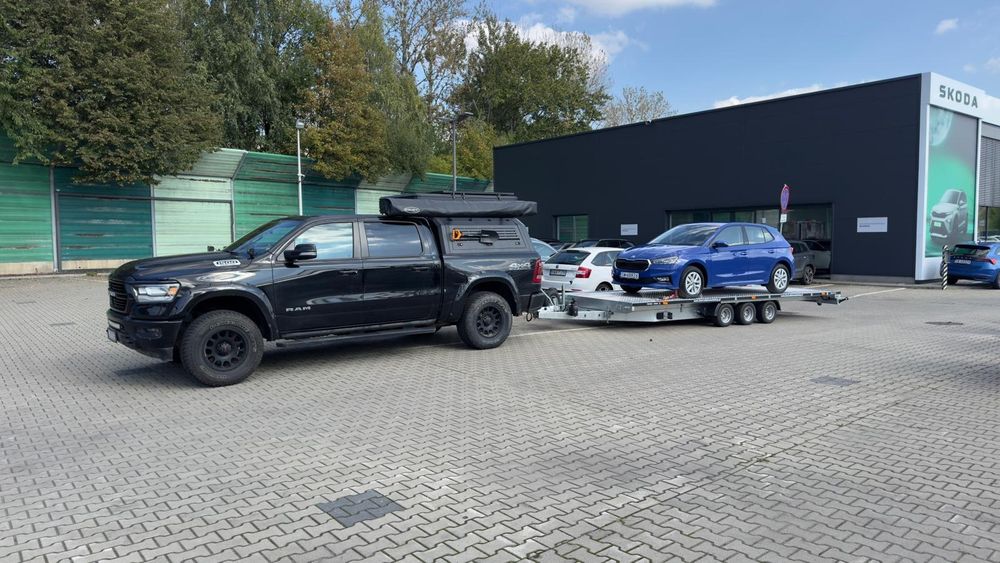 Autolaweta laweta holowanie pomoc drogowa transport