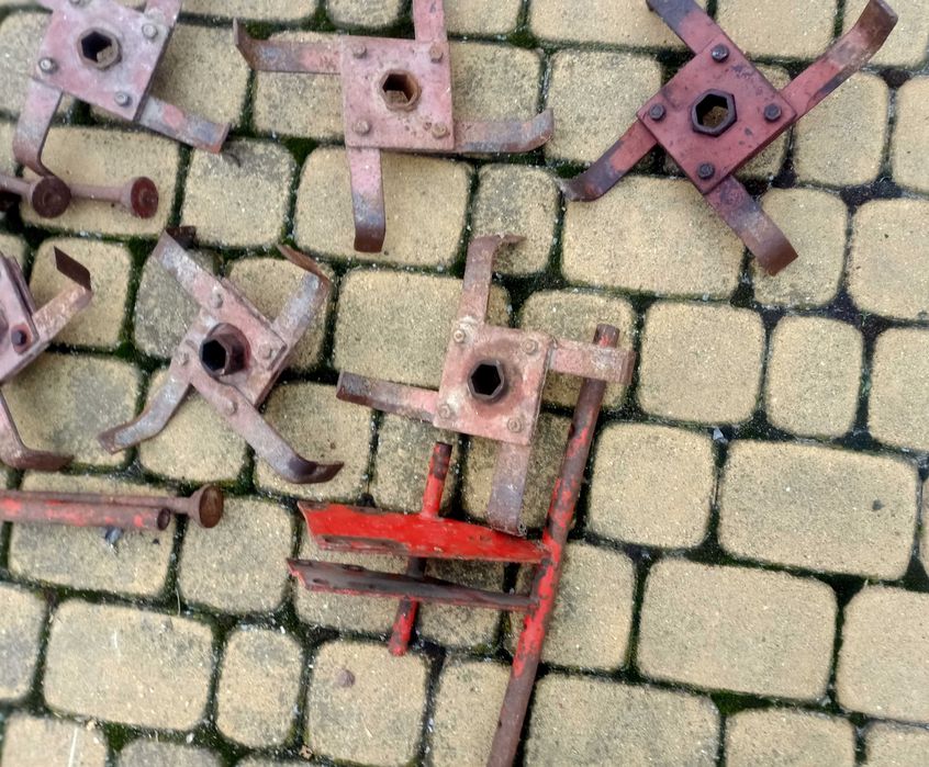 Traktorek, dzik, pług, glebogryzarka, brona, zabytek Czechosłowacja