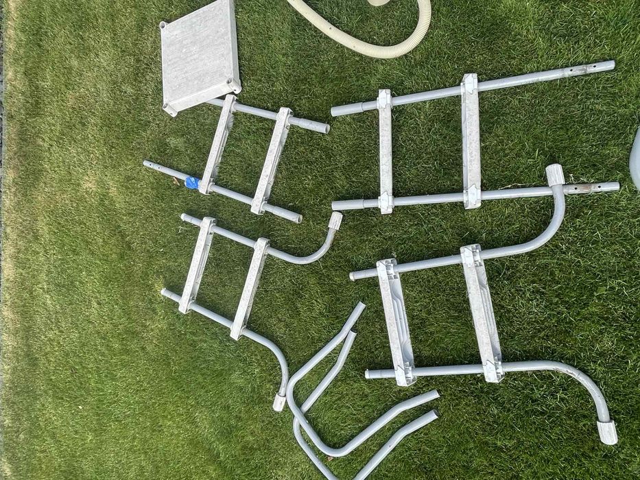 Duzy basen z pampa piaskowa intex