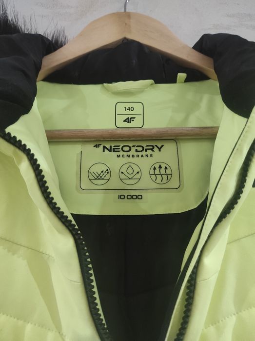 Kurtka zimowa narciarska dziewczęca 4f
