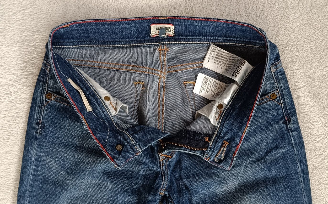 Jeansy damskie Tommy Hilfiger W26 L32