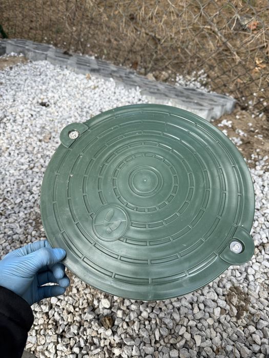 Strudzjenka rozdzielajaca oczyszczalnia drenarz