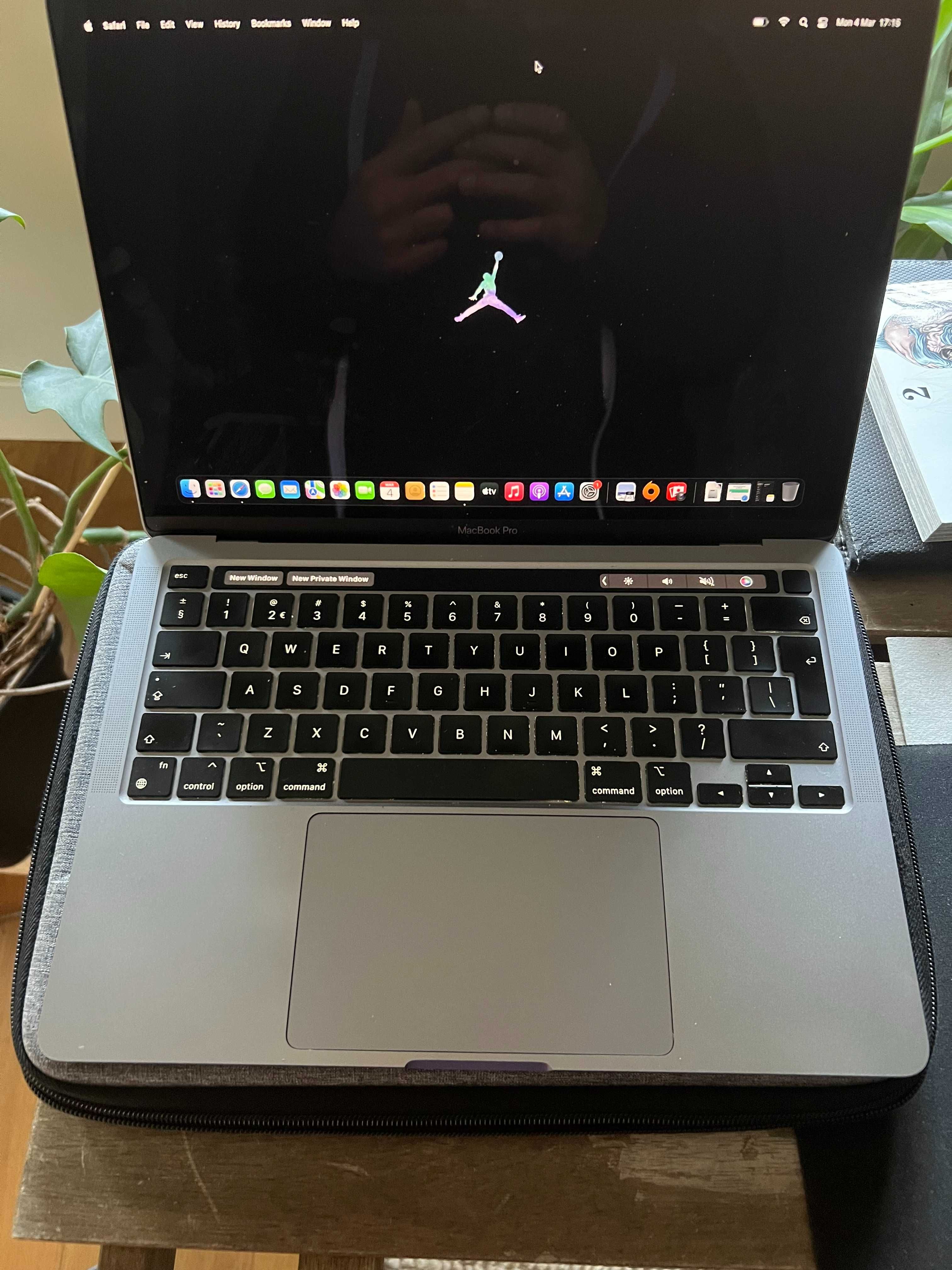 Macbook Pro 13 Inch