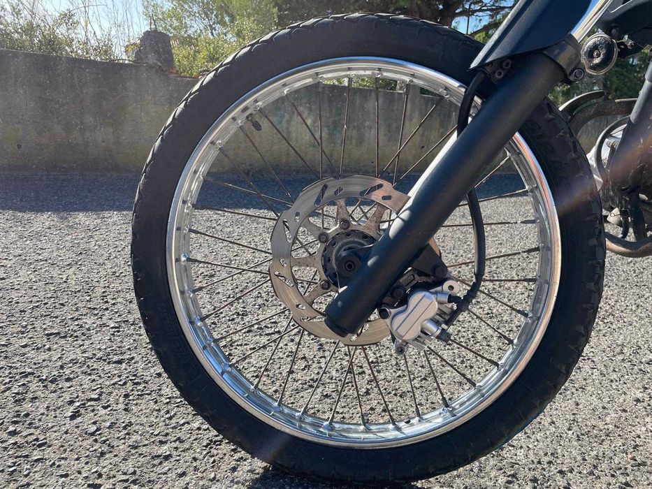 Yamaha WR 125R | Ótimas Condições