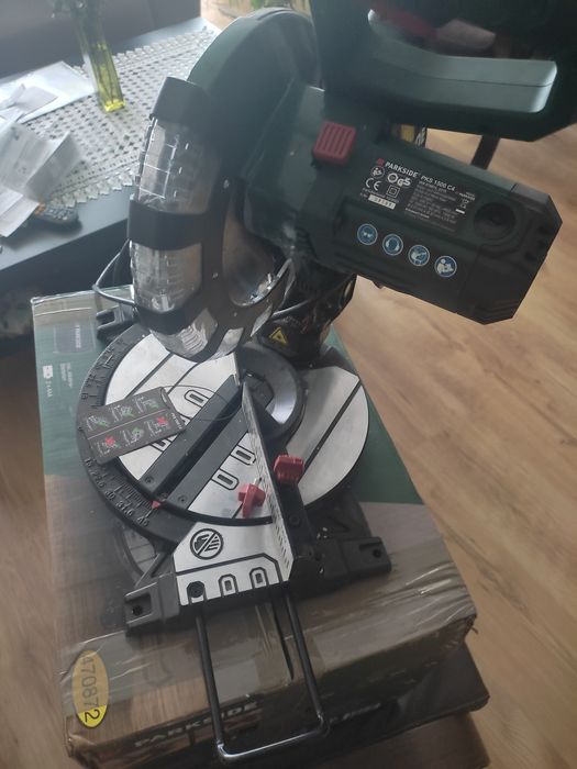 Ukośnica Parkside PKS1500C