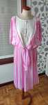 Vestido Lorj, Rosa

-Tamanho: L

Os portes são a cargo do comprador, p