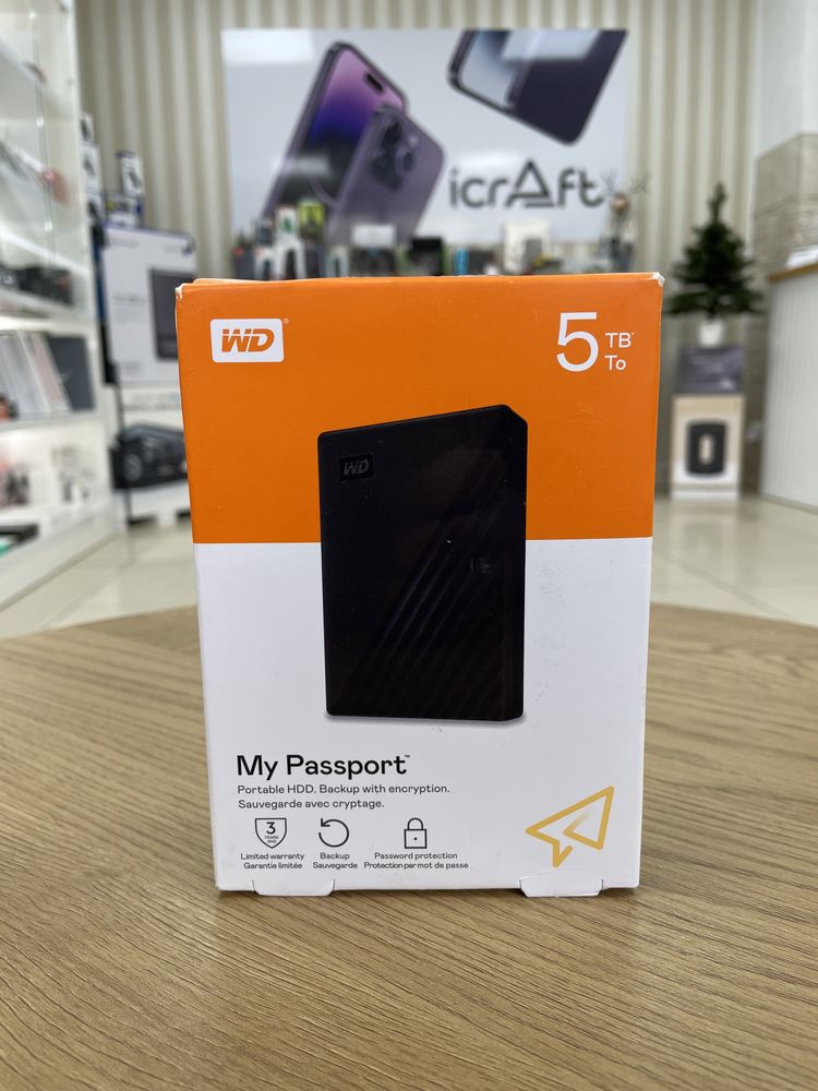 Жорсткий диск WD My Passport 5 TB Black (WDBPKJ0050BBK-WESN)