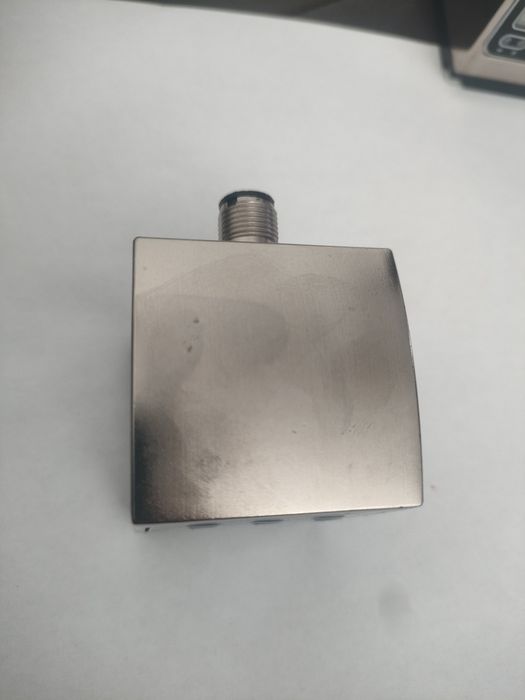 czujnik fotoelektryczny Senstronic E62T3L00Q52104ML