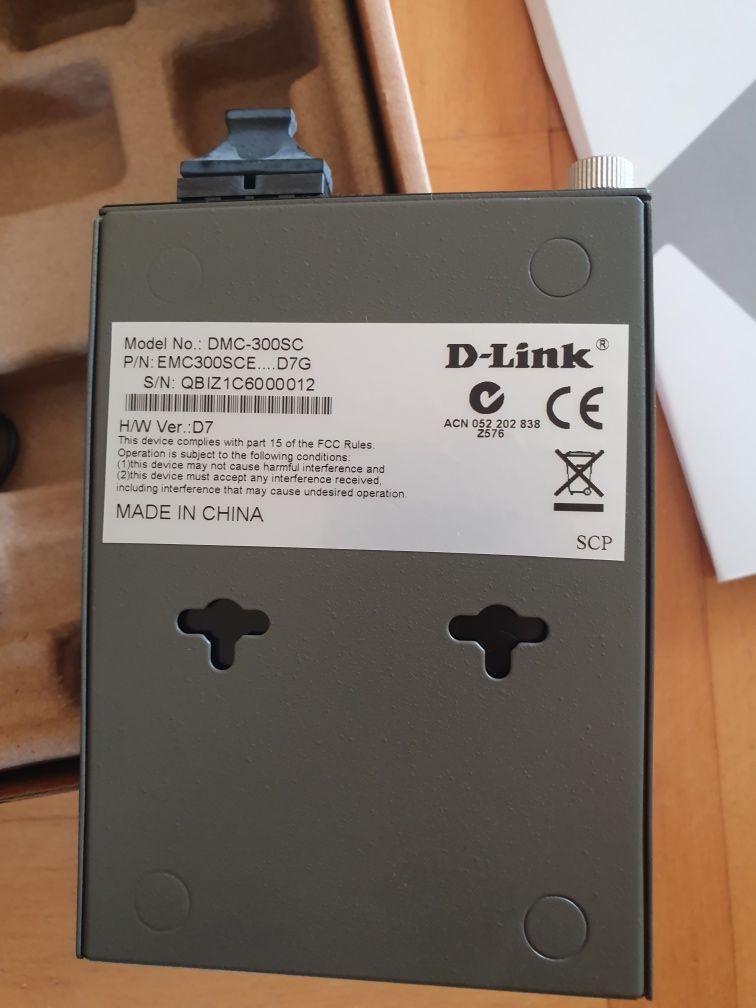 Konwerter światłowodowy D-Link DMC-300SC NOWY