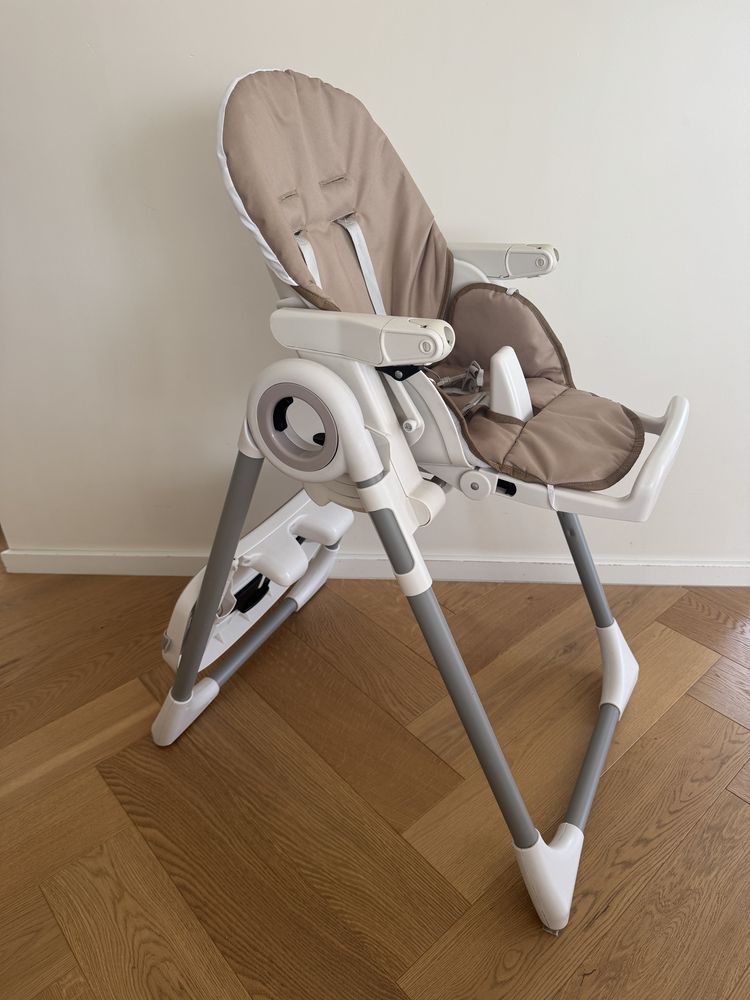 Krzeselko do katmienia beżowe ricokids