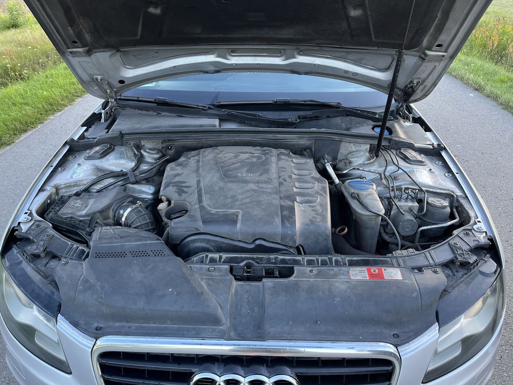 Audi A4 B8 2.0 TDI 2008r.