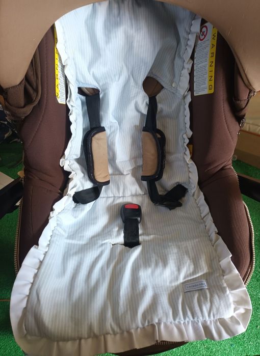 Capa universal para ovinho ou carrinho de bebé.