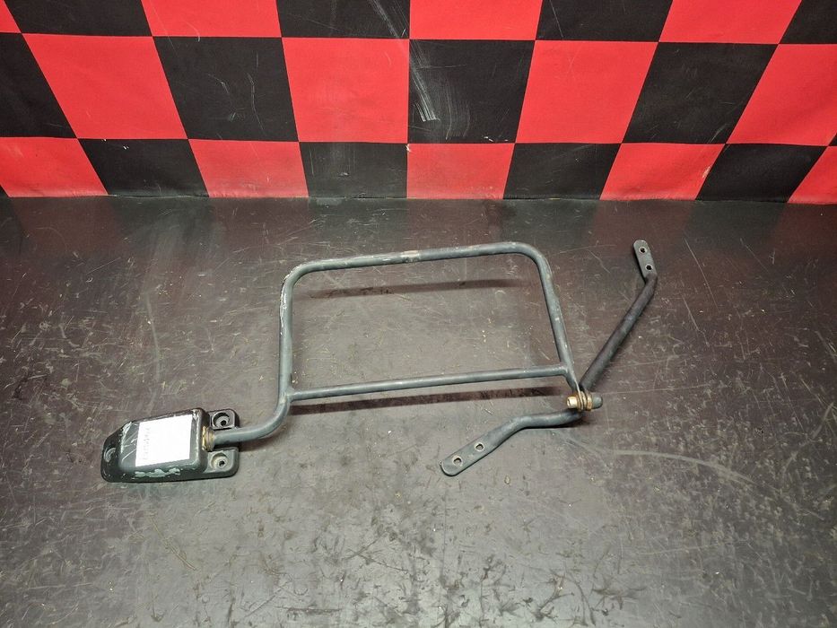 Haste De Espelho Frente Direita Mitsubishi Canter (Fb7, Fb8, Fe7, Fe8)