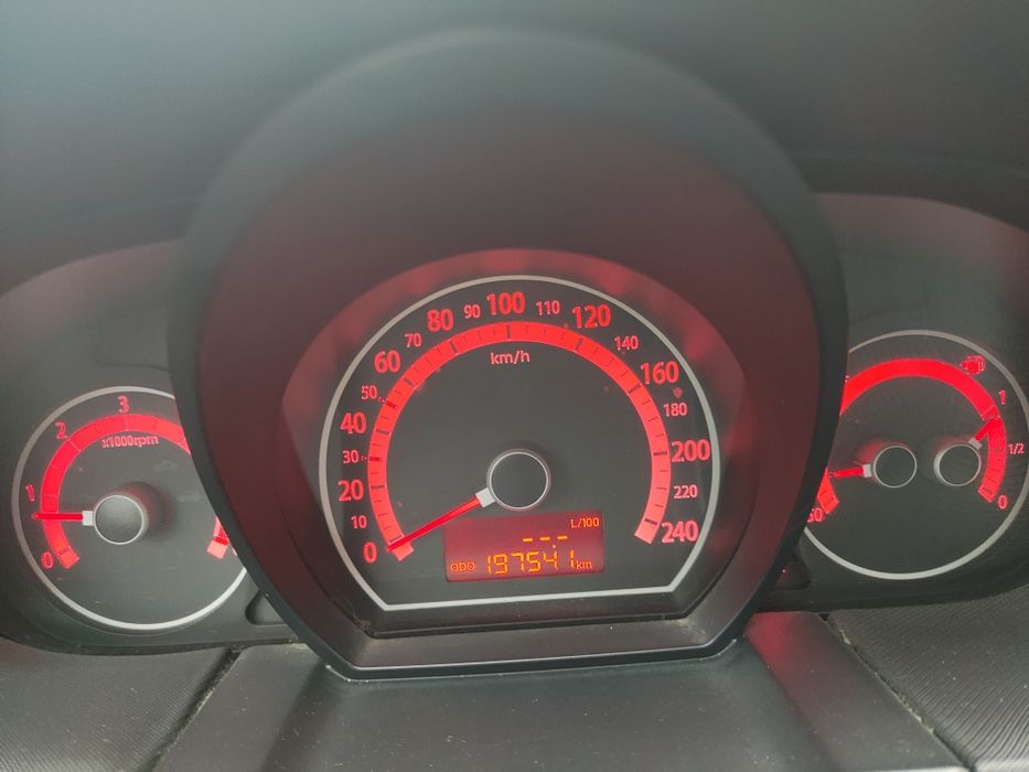 KIA CED crd 2009 рік 1.6 Дизель