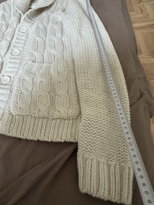 Przepiękny, gruby wełniany kardigan o splocie warkoczowym