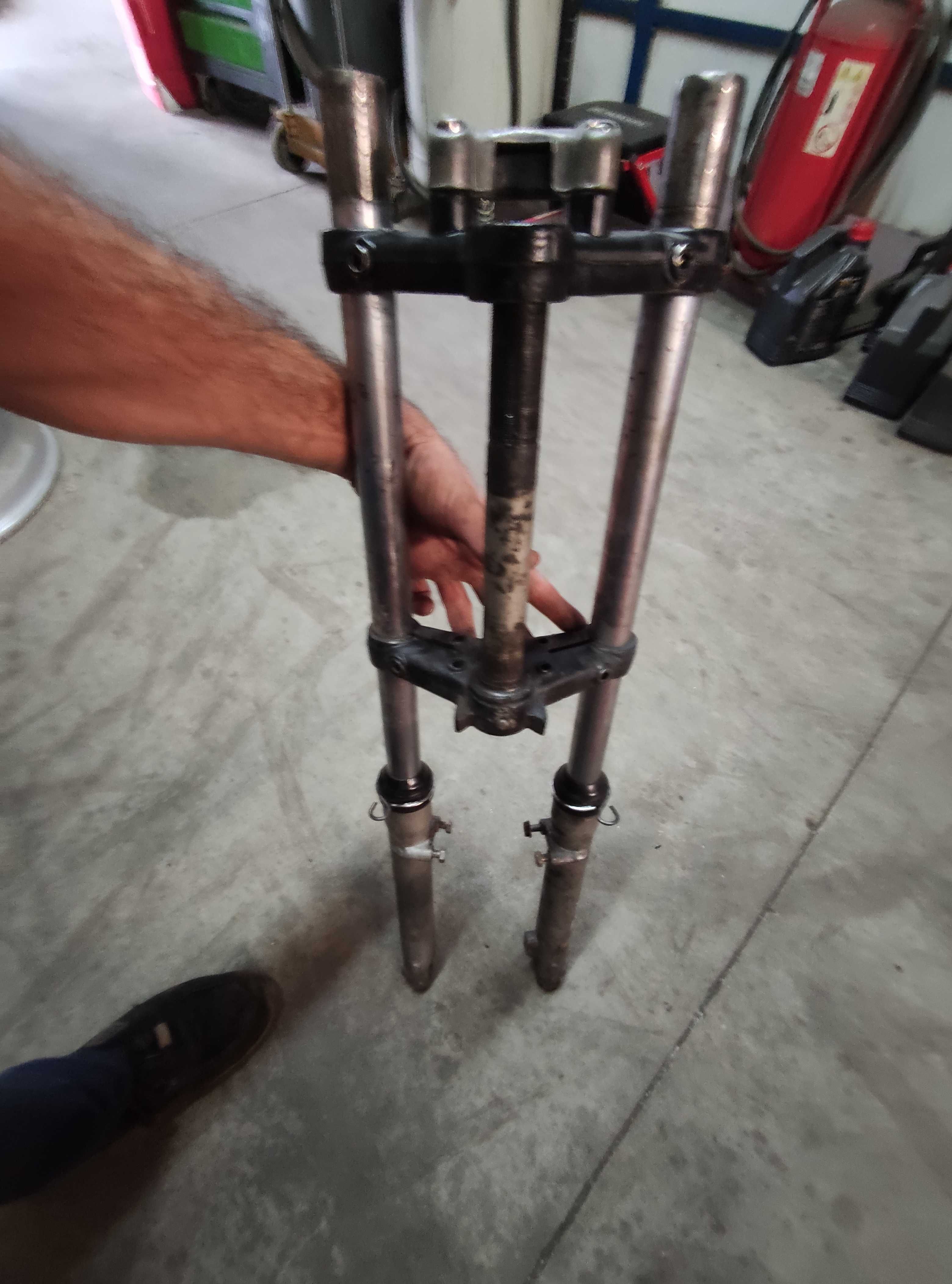 Suspensão TABOR usada 30mm