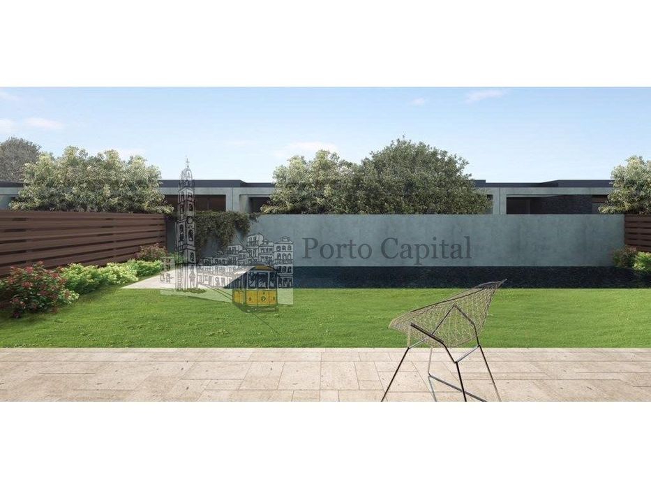 Excelente Moradia T3 com piscina em construção em Palmeira