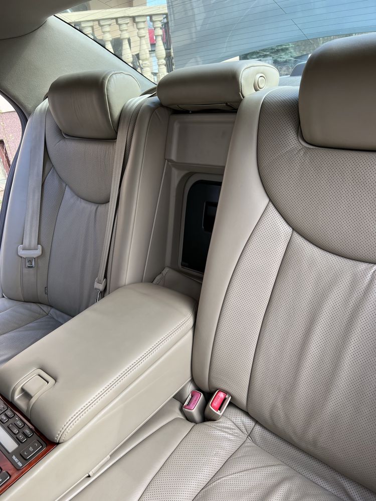 LEXUS LS 430  2001 roku