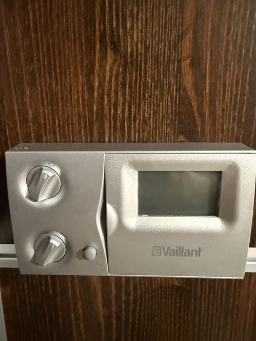 Regulator pokojowy Vaillant vrc 420 + czujka zewnetrzna vrc 693