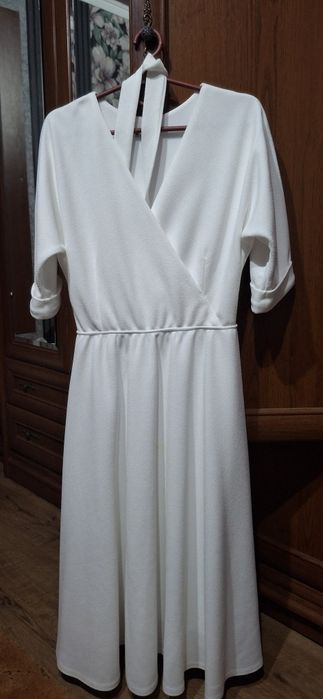 Сукня біла плаття біле святкове весільне