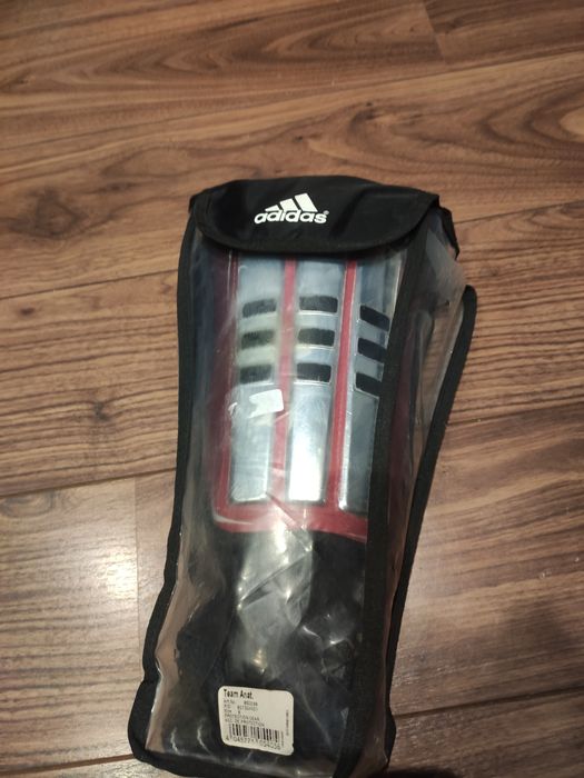 Caneleiras de Futebol ADIDAS