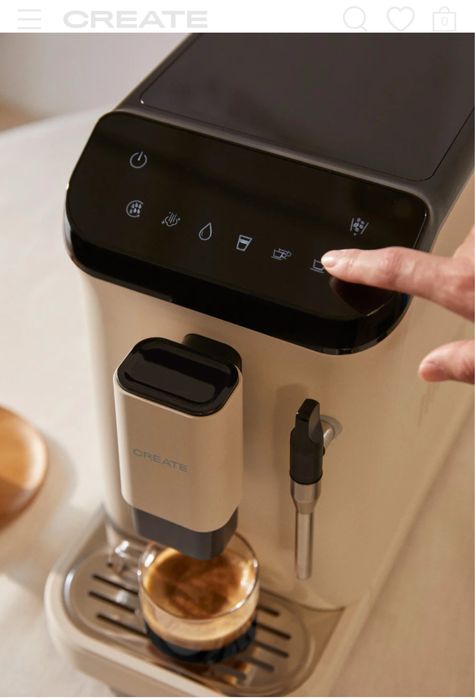 Vendo maquina  de café autmomatica - pouco uso