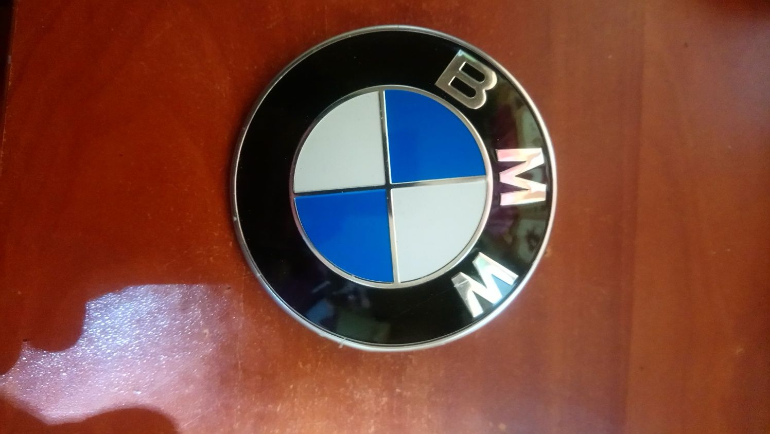 Комплект значков на BMW X5