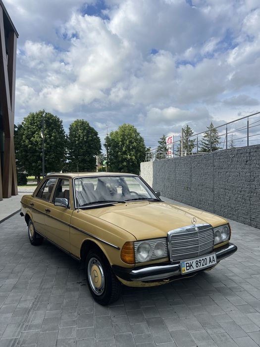 Мерседес     123