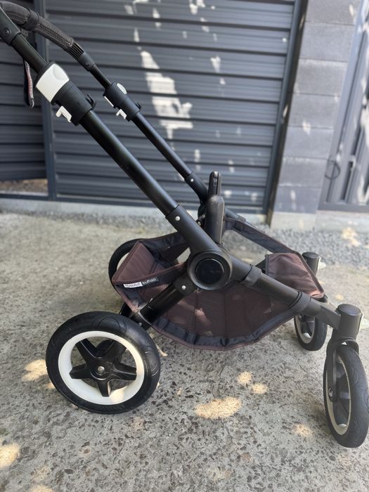 Продам коляску bugaboo  buffalo 2 в 1