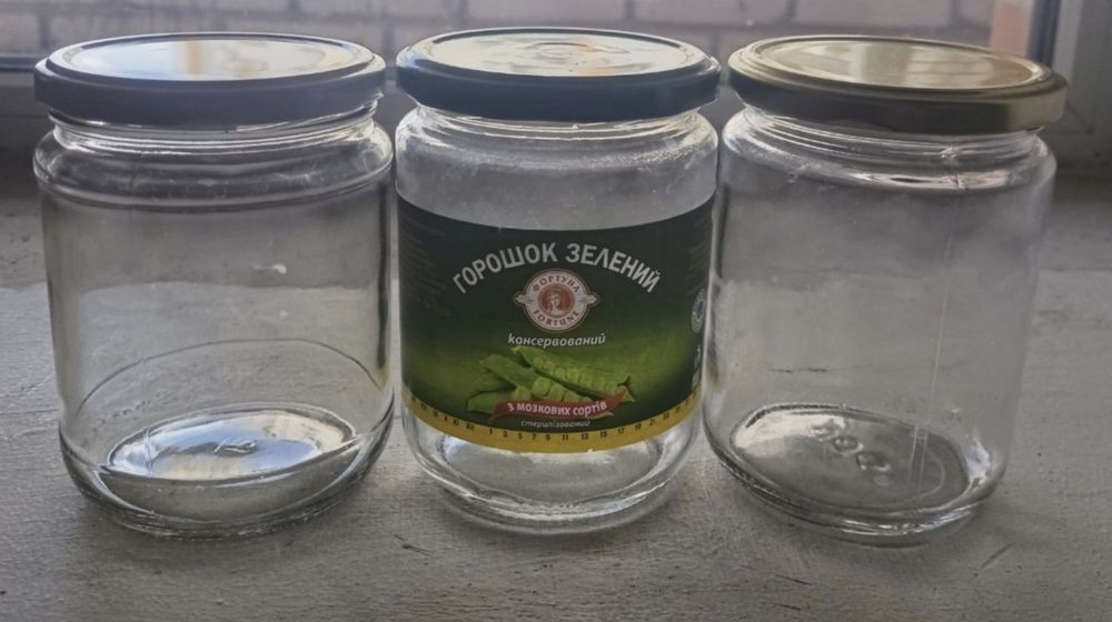 Банки скляні 0.5 л...