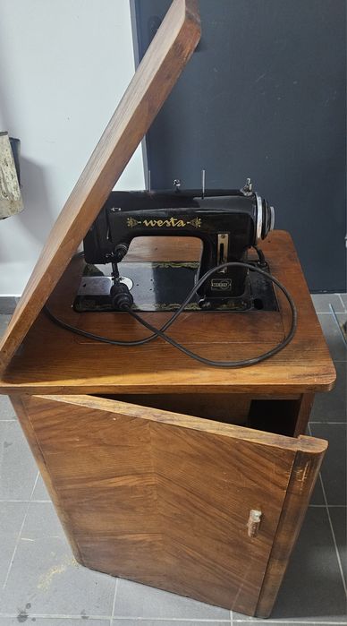 Maszyna do szycia Westa