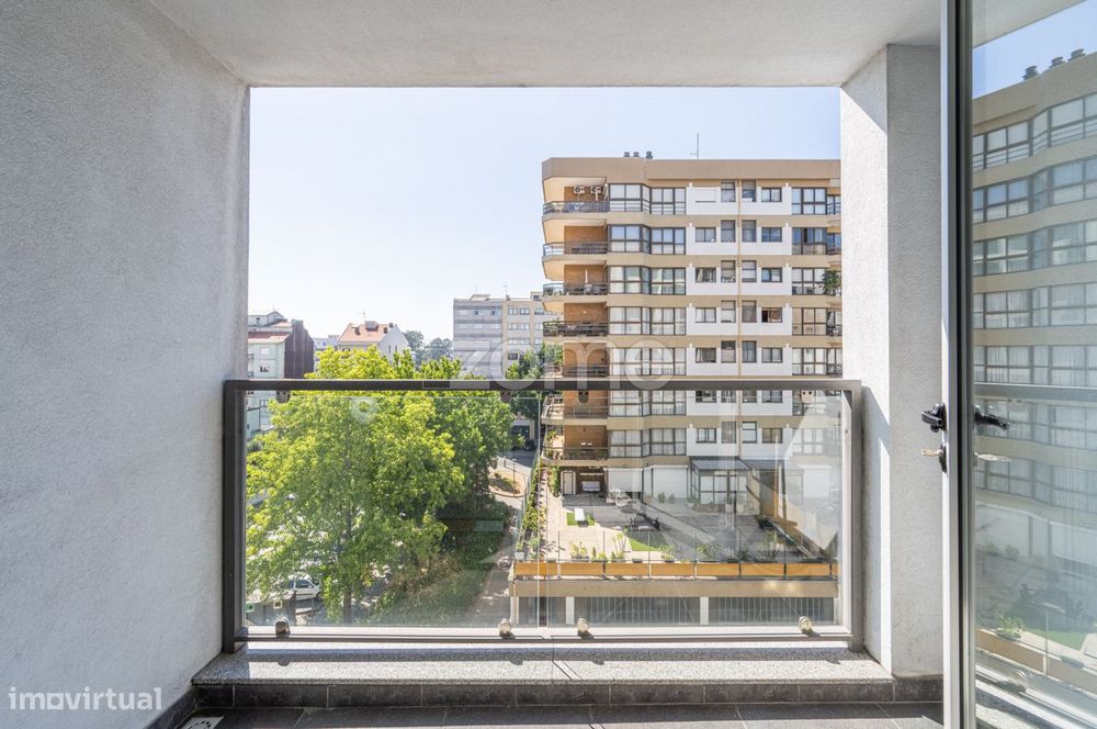 T1+1 Perto do Polo Universitário