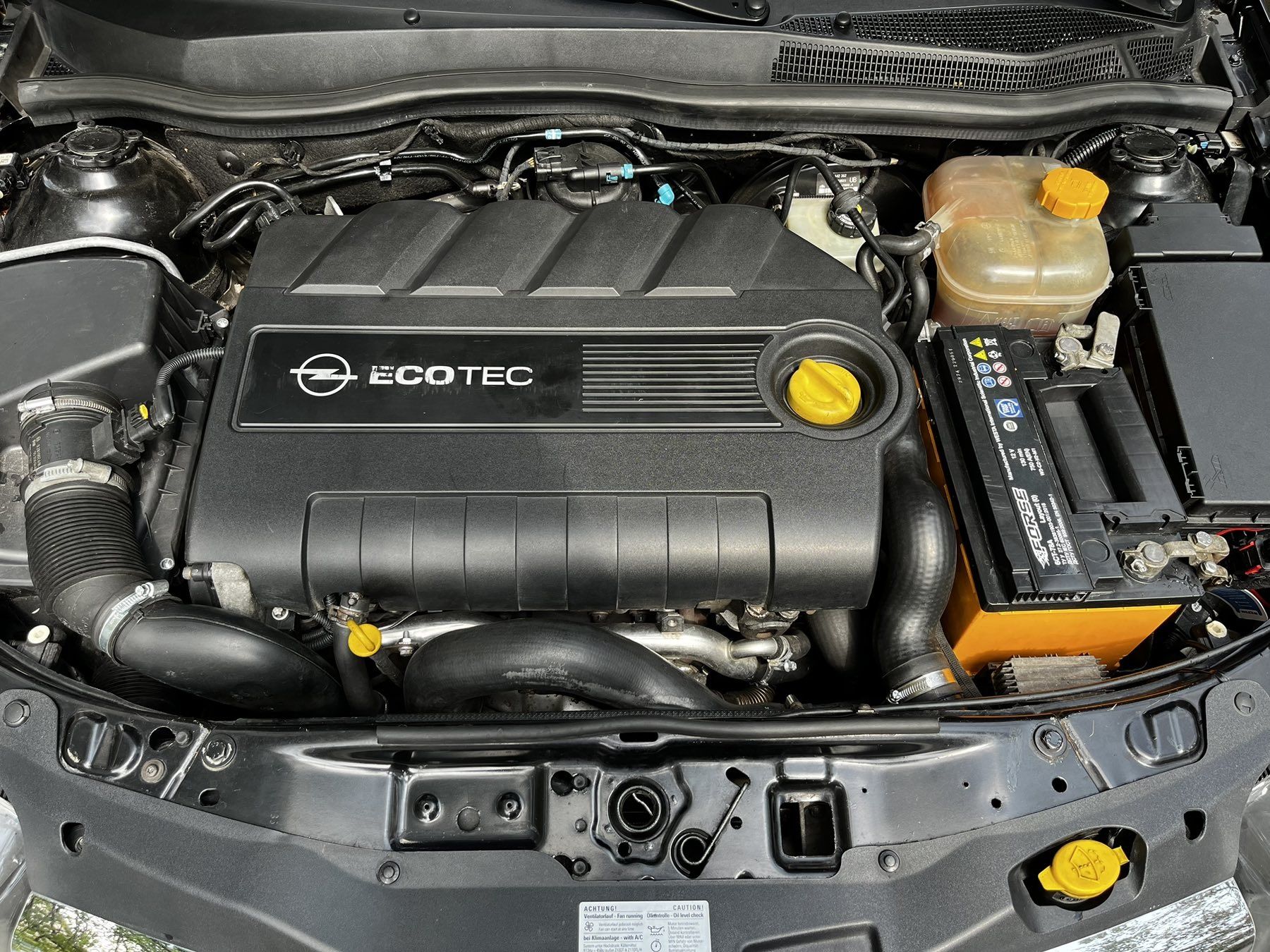 Продам Opel Astra GTC