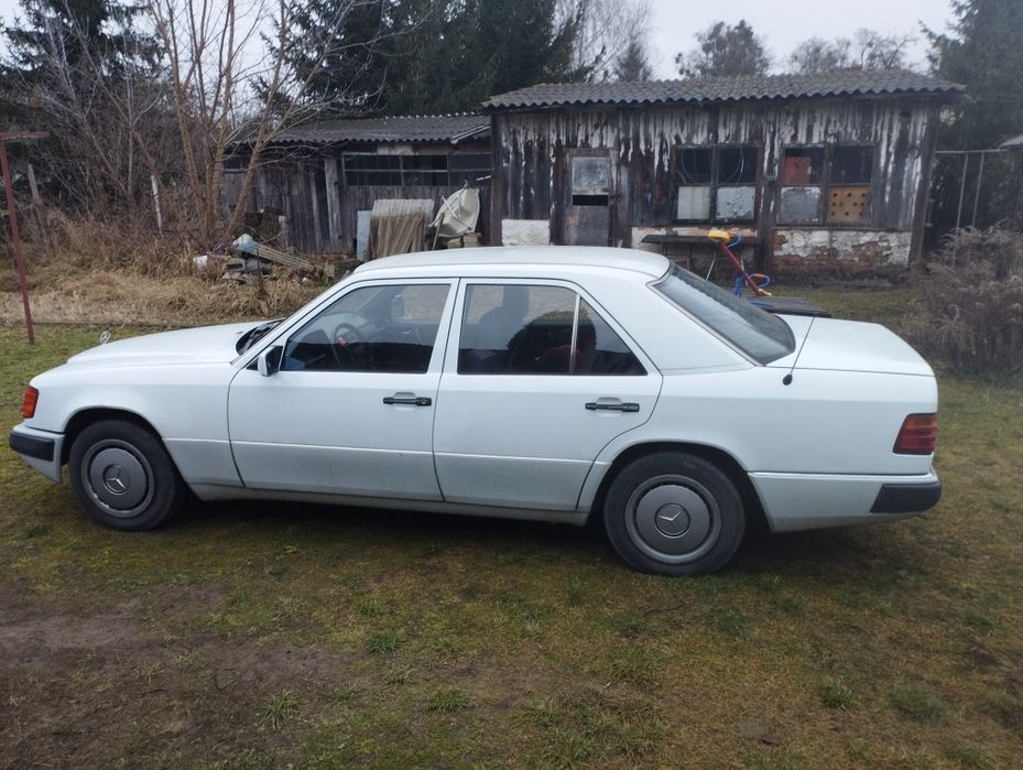 Mercedes Benz E250 D Klasyk