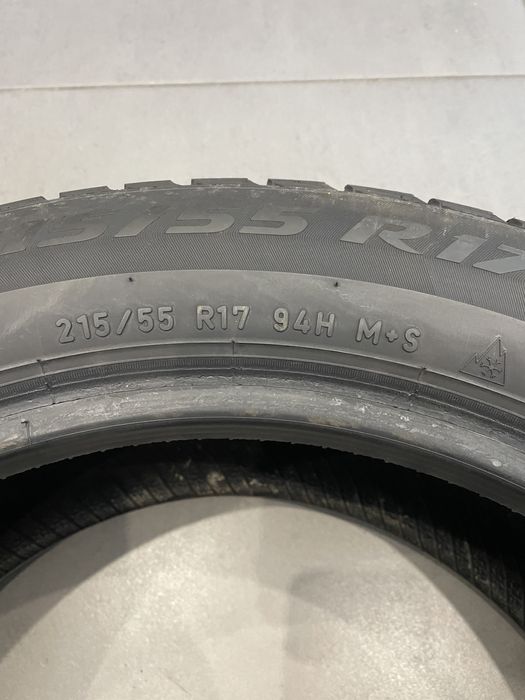 215/55 R17 Pirelli Sottozero  3