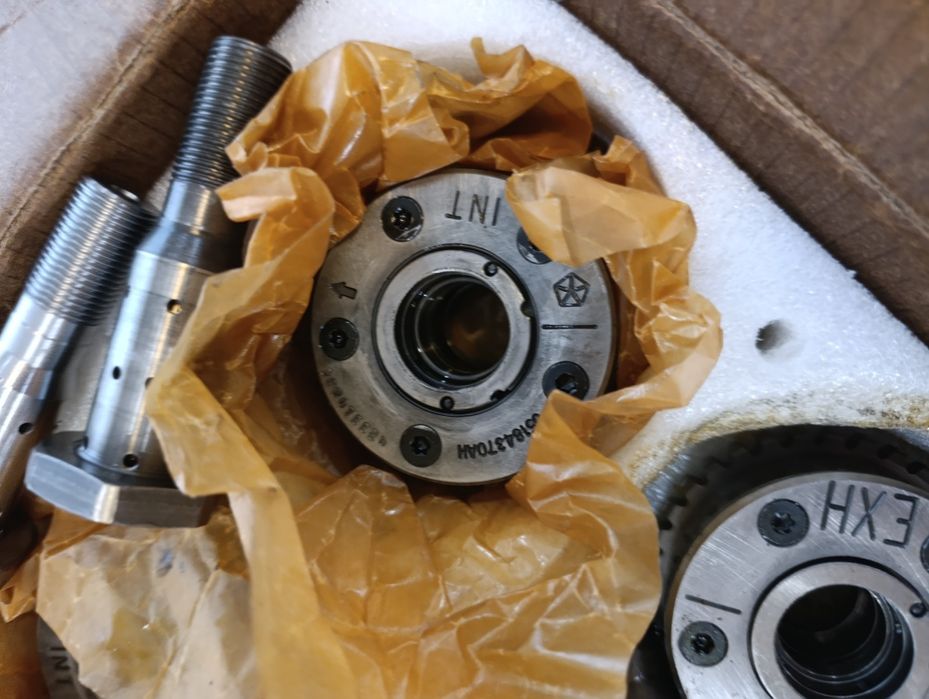 Фазорегулятор, шестерня розподільчого валу двигуна 3.6 Pentastar