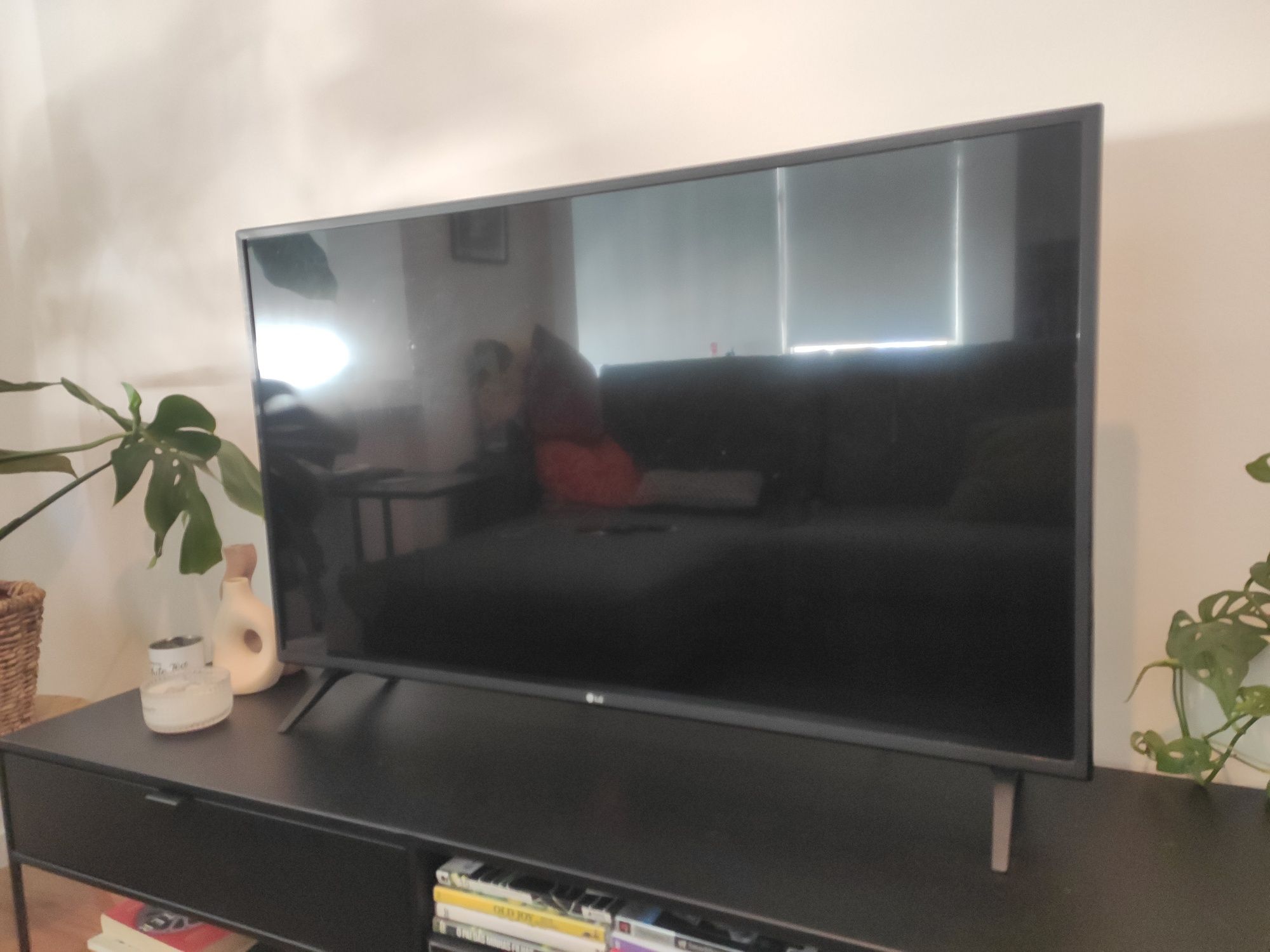 Tv LG 42'' 4k smartv