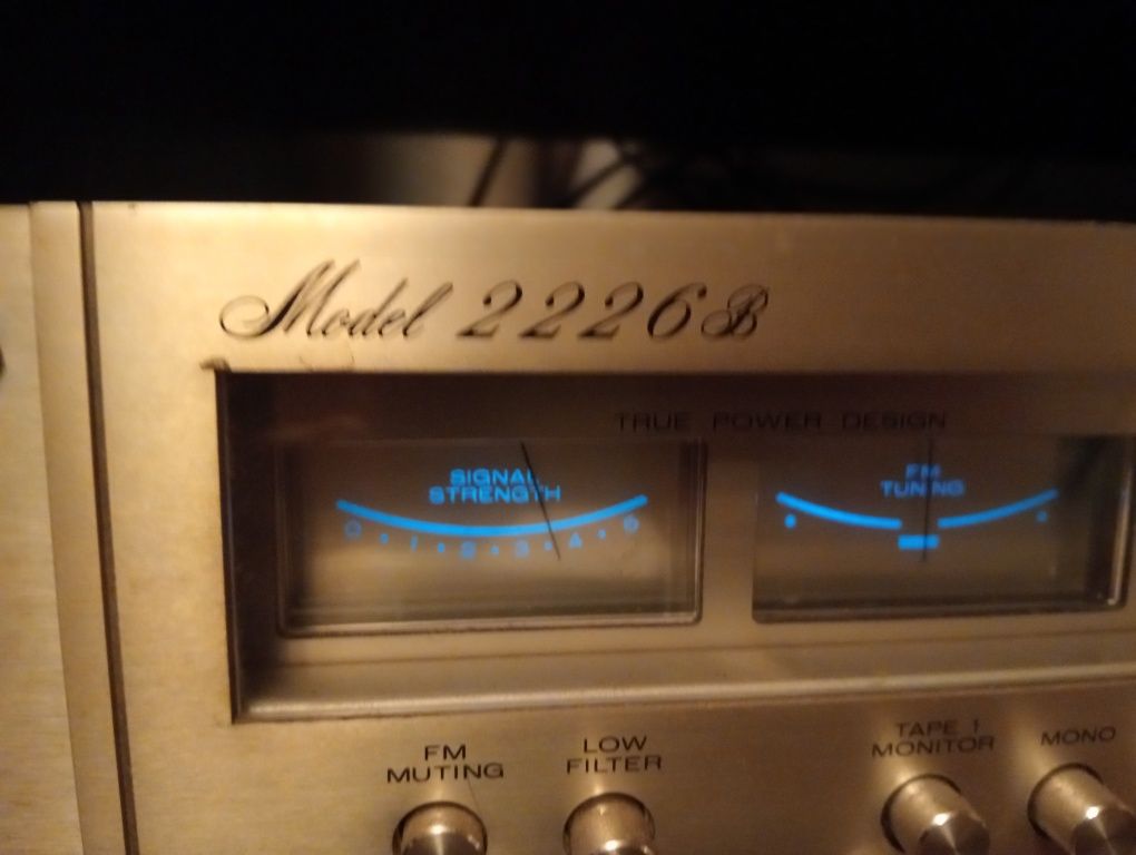 Rádio amplificador Marantz 2226b