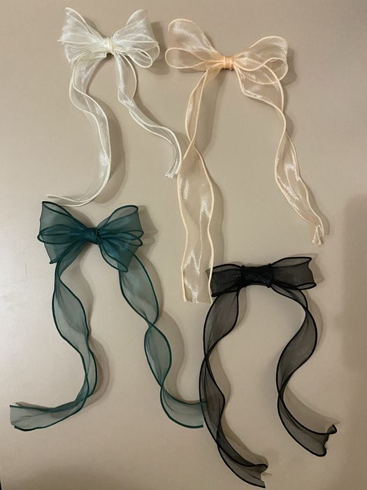 Бант для волосся