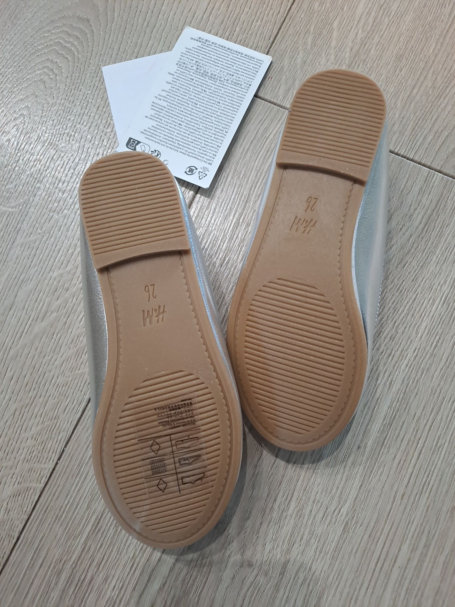 H&M nowe srebrne baleriny 26